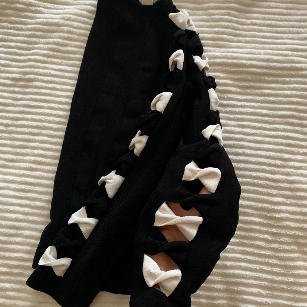 Alexander McQueen knit bow sweater - Picture 6 of 15